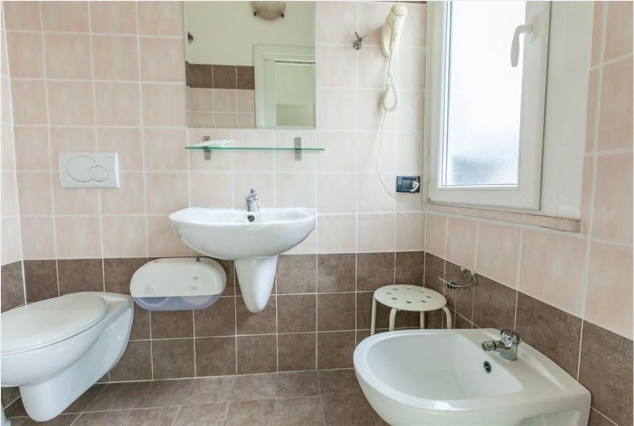Hotel La Torre Cervia Luaran gambar