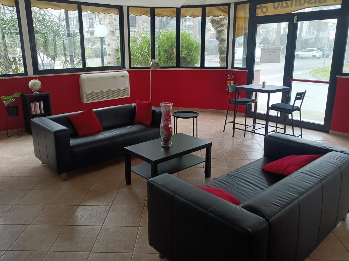 Hotel La Torre Cervia Luaran gambar