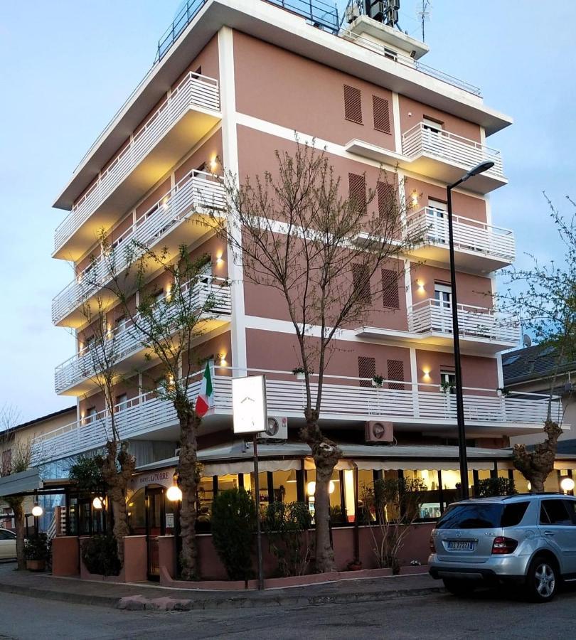 Hotel La Torre Cervia Luaran gambar