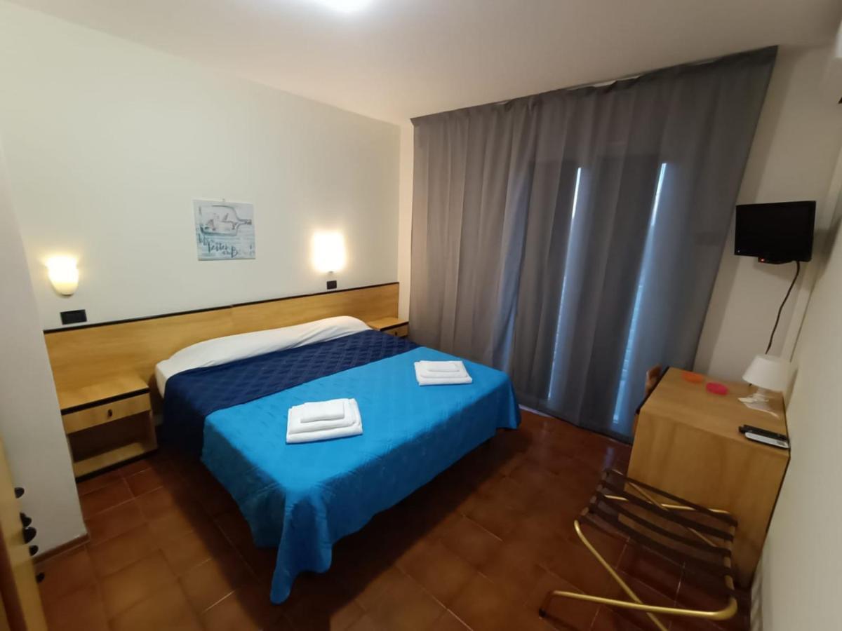 Hotel La Torre Cervia Luaran gambar